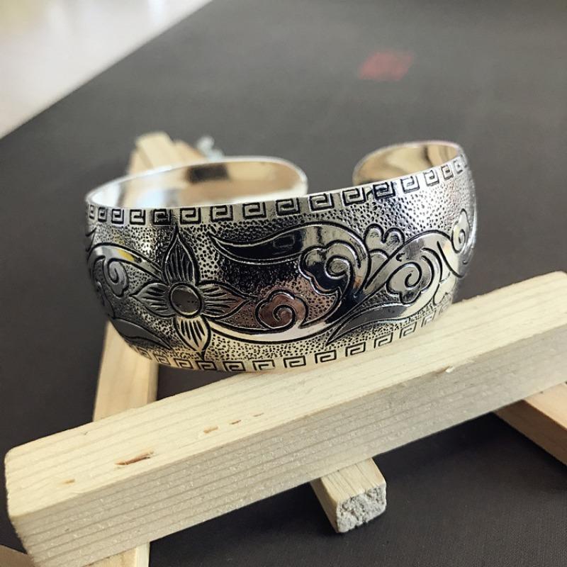 Retro Silver Bracelet Engraved Opening Wide Bracelet Fashionable Personality Miao Silver Old Antique Jewelry