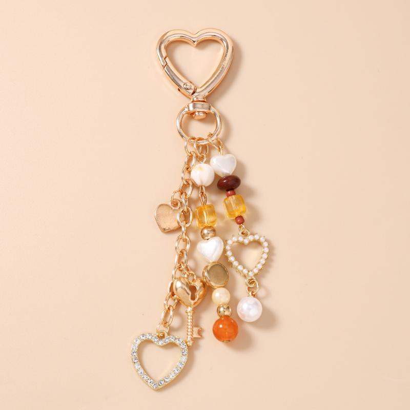New Handmade Beaded Pearl Keychain Shell Love Heart Key Ring Pendants For Women Girls Handbag Decor Diy Key Chain Jewelry Gift