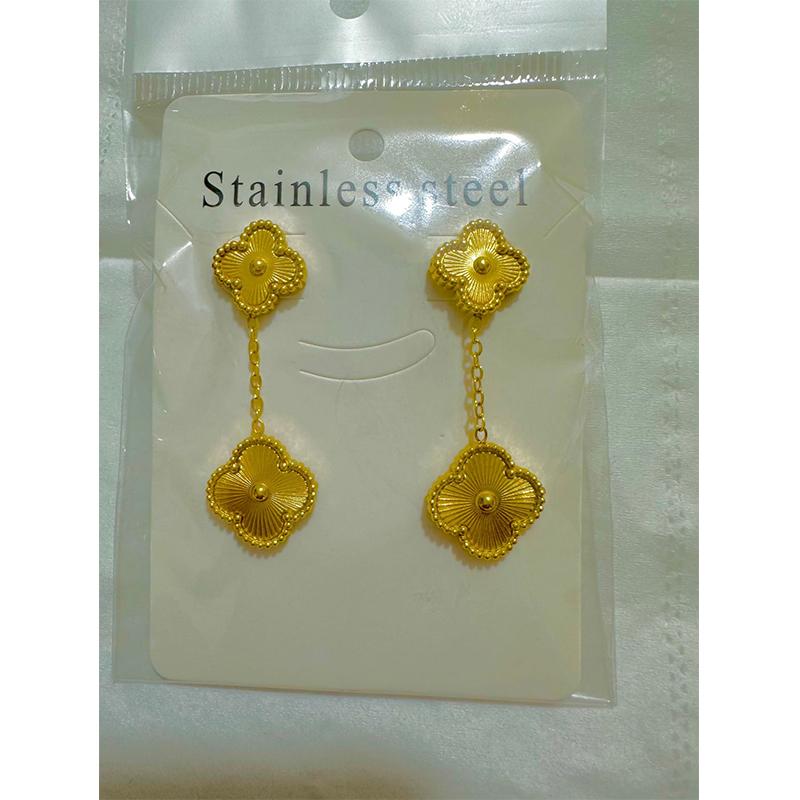 Temperament Classic Four-Leaf Clover Earrings Stainless Steel Personality Hundred Match Titanium Steel Earrings Ladies Earrings