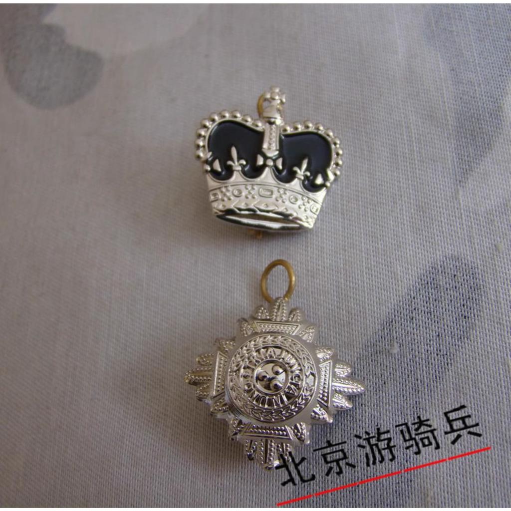 Metallabzeichen, Mützenabzeichen, Kragenabzeichen, Schulterabzeichen