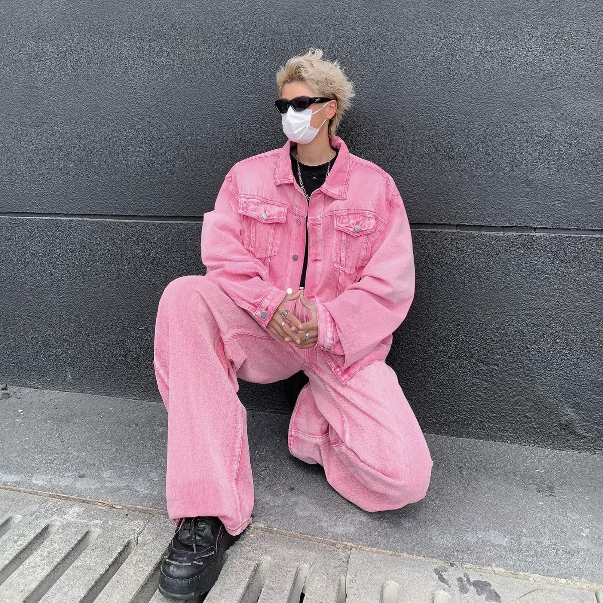 

Мужской джинсовый комплект из выбеленной розовой куртки и джинсов с потертостями - Осенне-зимний кэжуал L