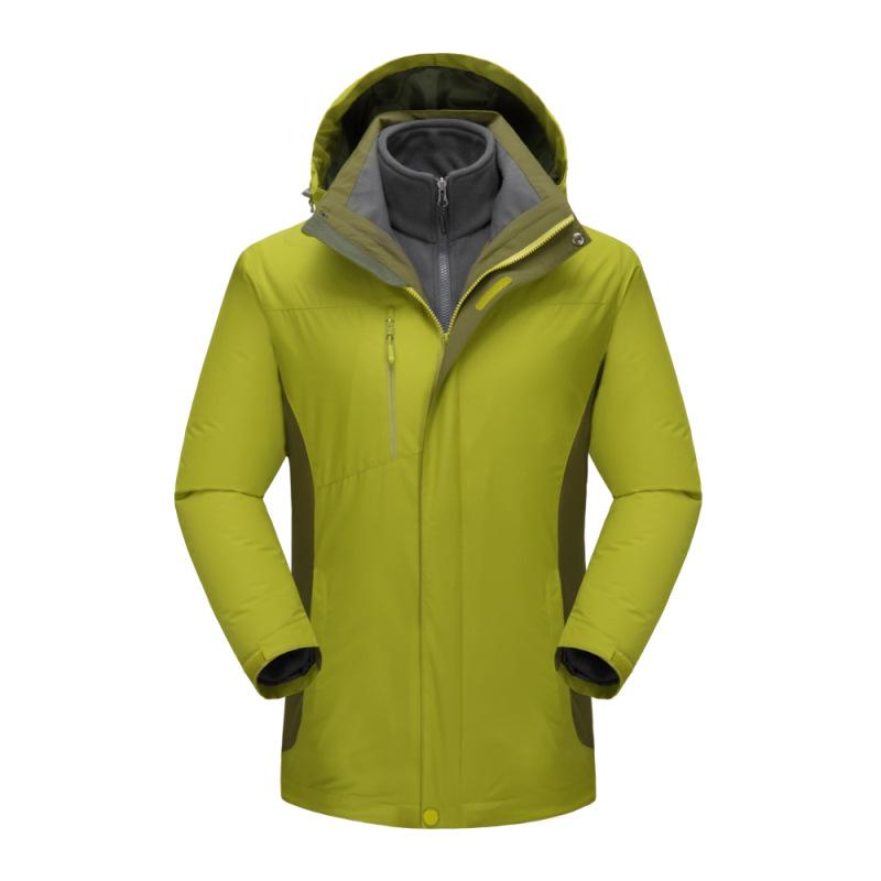 Three-in-One Detachable Softshell Jacket: Waterproof, Warm & Windproof