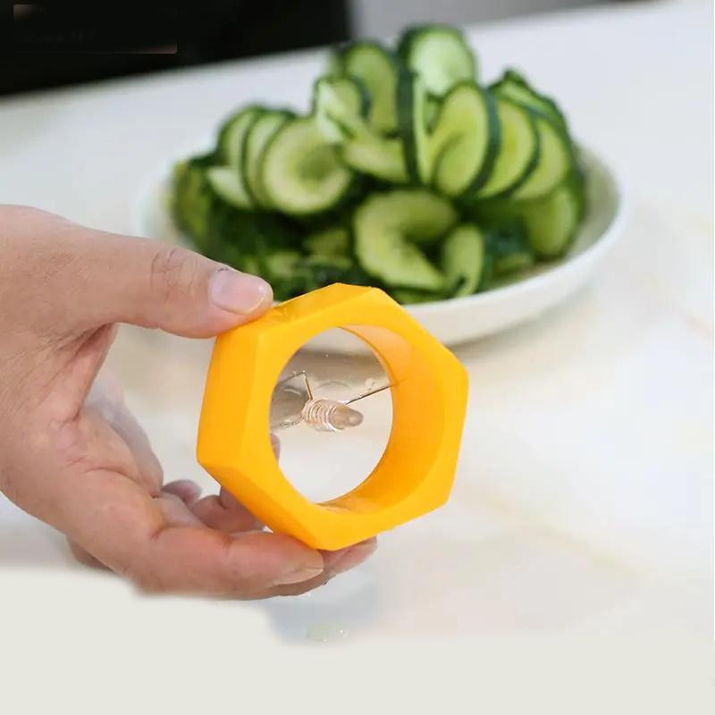Mehrzweck Gemüseschneider Schraube Gurkenschneider Obst Spiral Schäler Salat Modellierwerkzeuge