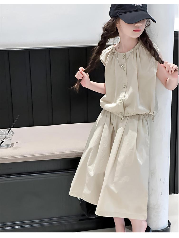 Girls' Fashionable Summer 2025 Two-Piece Set: Short-Sleeve Top & Seven-Point Pants
