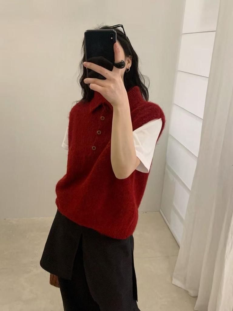 Korean style minimalist stand-collar sleeveless knit sweater for women, early spring new loose and simple button layering vest outerwear