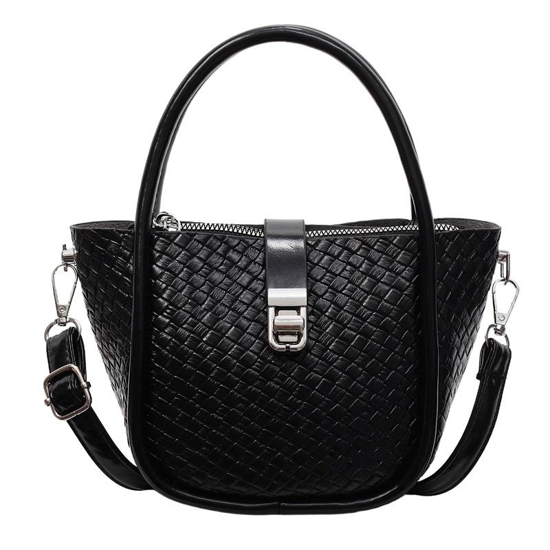 Niche Handbag Women's 2025 Summer New Korean Version Trend Bucket Bag Casual Simple Shoulder Messenger Women's Bag