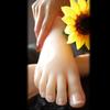 Lifelike TPE Silicone Foot Model, Real Human Foot Replica for Photography, Jewelry Display, Art Sketch