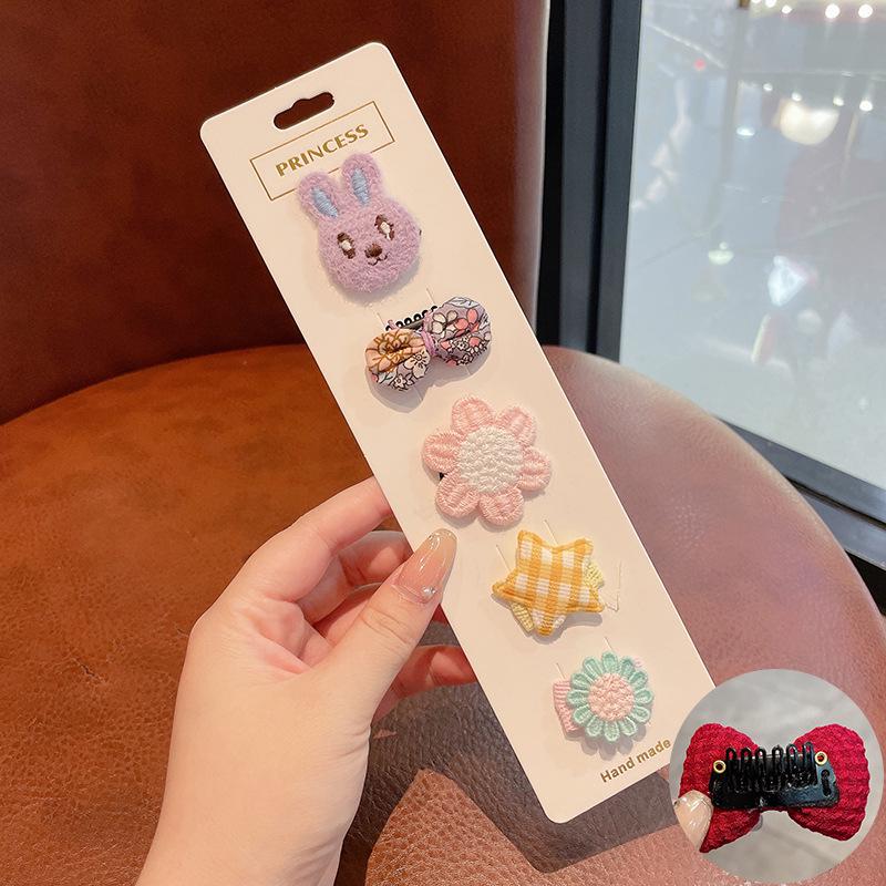 Retro Cute Baby Hair Clips – Gentle Fabric Flower Headwear for Girls