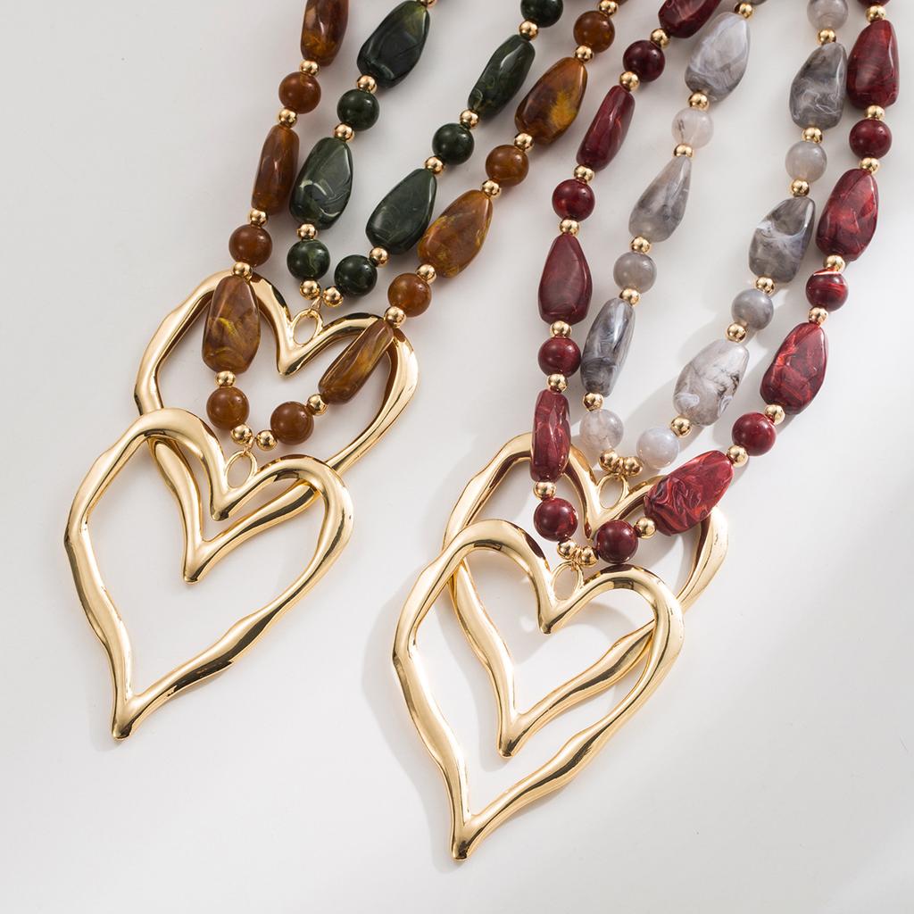 Autumn Winter New Retro Resin Big Heart Necklace Sweet Cool Exaggerated Pendant Clavicle Chain Trendy Personality Women Jewelry