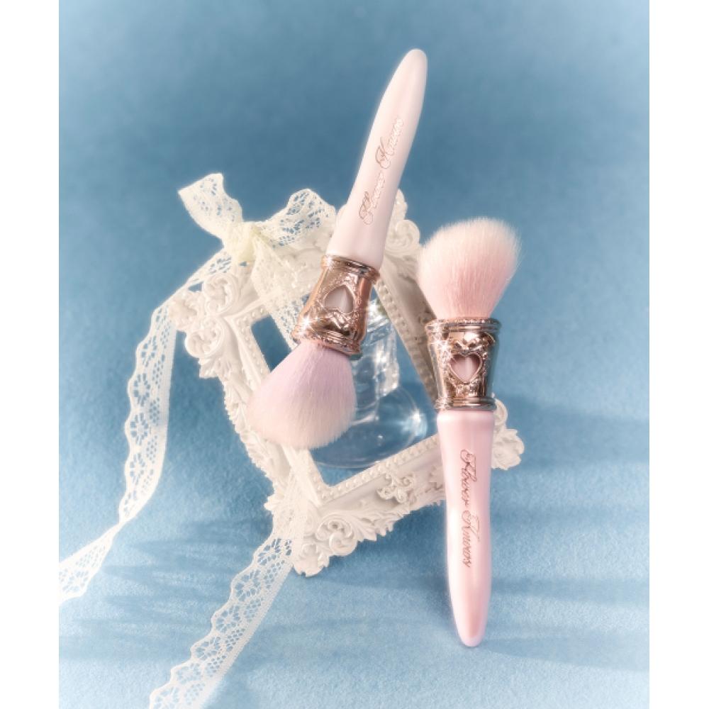 

Flowerknows Bunny Garden Collection Angled Blush Brush pearl white