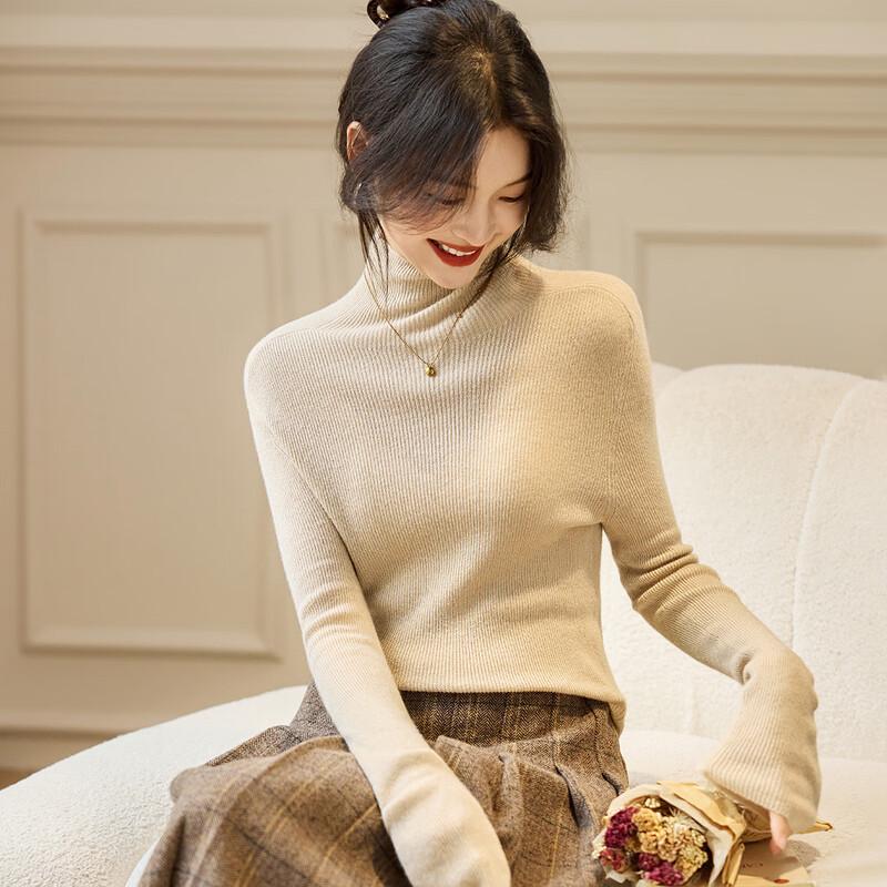 

Srcr Women s High-Neck Slim-Fit Knit Base Layer Top L