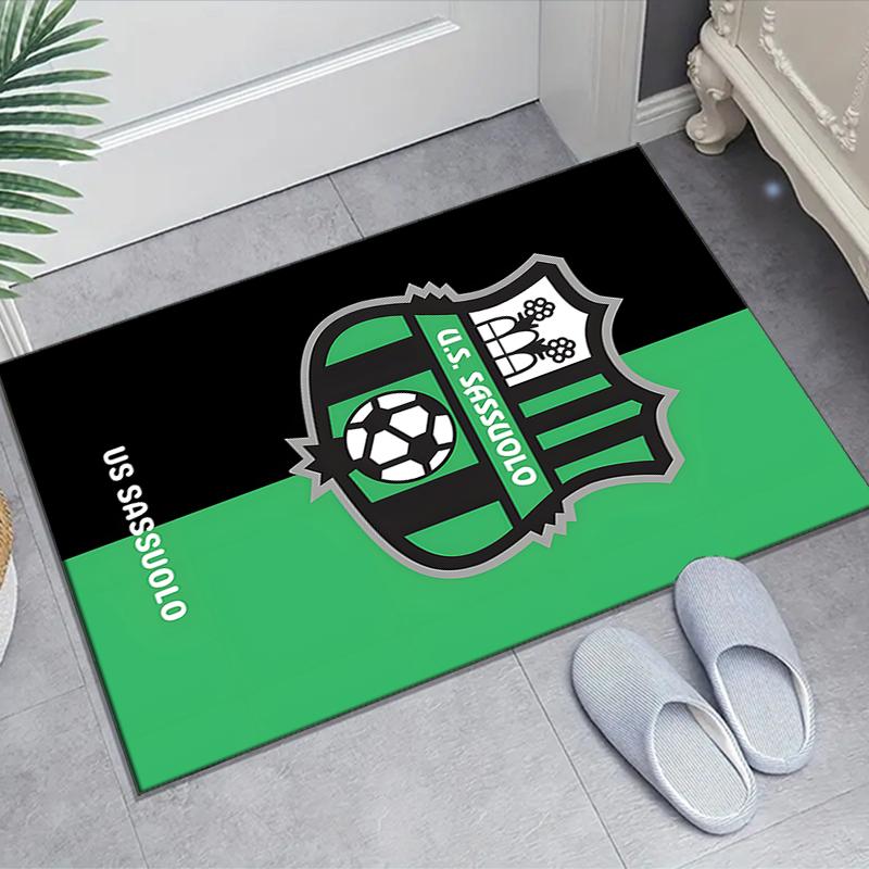 1pc Football Team Design Area Rug - Non-Slip, Soft & Cozy Floor Mat for Living Room, Bedroom, Office - Indoor/Outdoor Decorative Carpet