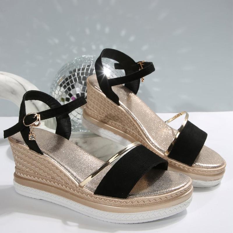 Mote Sommer Sued Metallstenger Kile Sandaler for Kvinner Åpen Tå Romerske Sandaler Plattform Justerbar Stropp Sko Kvinne Slides