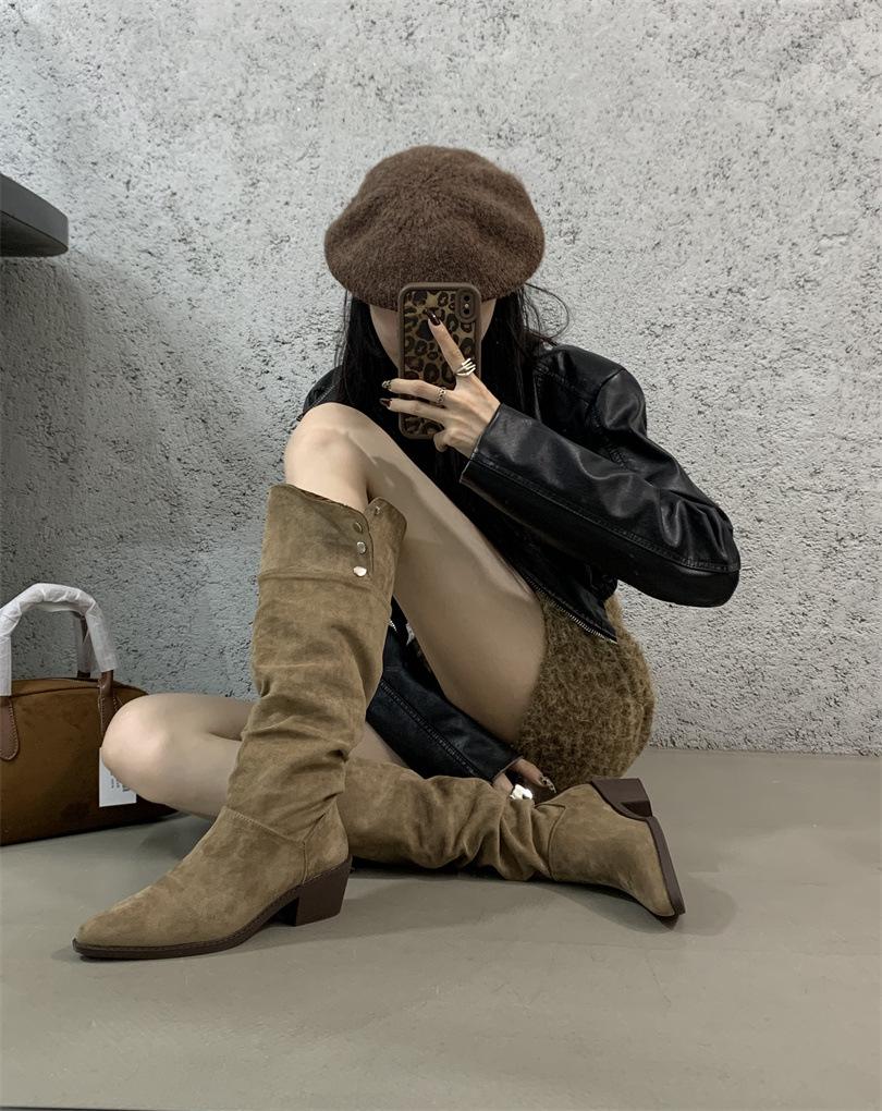 

Pointed boots 2025 autumn and winter new women s boots thick heel short boots two wear pleated piled boots but knee boots 39 хакі