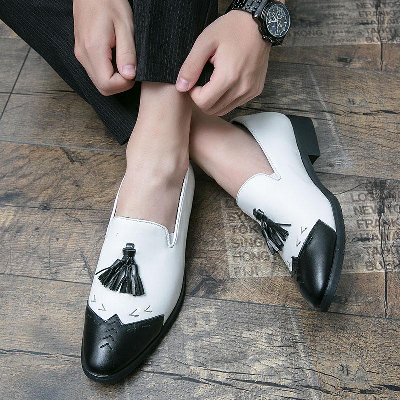 Retro Herren Schwarz Weiß Patchwork Quasten Lackleder Brogue Kleid Formell Spitz Business Oxford Schuhe Hochzeit Abschlussball Schuhe