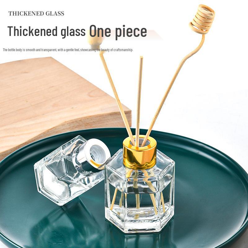 High-Quality Clear Glass Aroma Diffuser Bottle with No-Fire Sticks for Natural Home Freshness.
