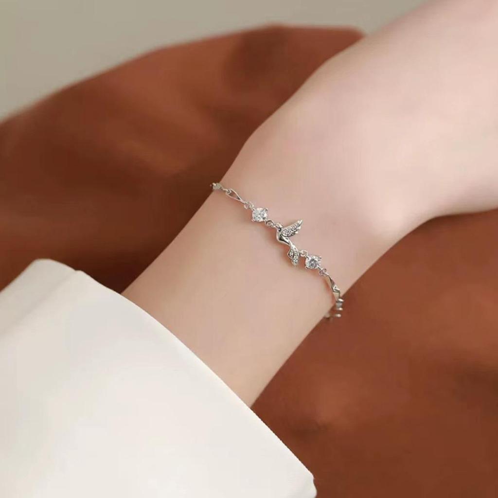 Dibo S925 Sterling Silver Clavicle Chain Bracelet for Women – Simple Light Luxury Jewelry.