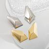 Boucles d'oreilles géométriques 3D irrégulières style européen américain pour femmes Mode Élégantes Quotidiennes Polyvalentes Clous d'oreilles pour femmes