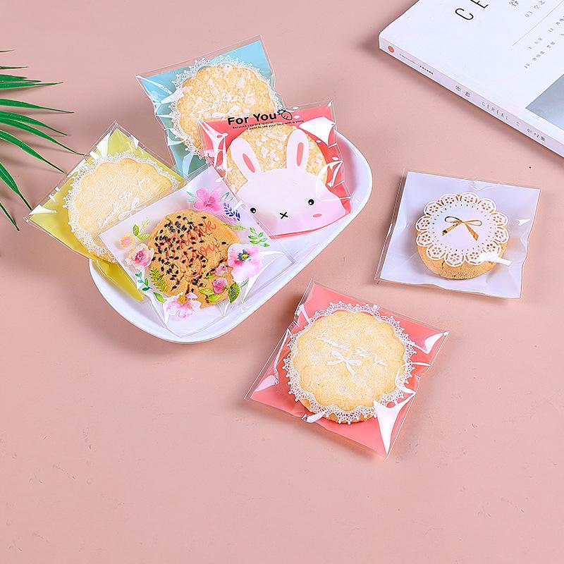 

100Pcs Cute Patterns Cookie Candy Self-Adhesive Plastic Bags Supplies Ramadan