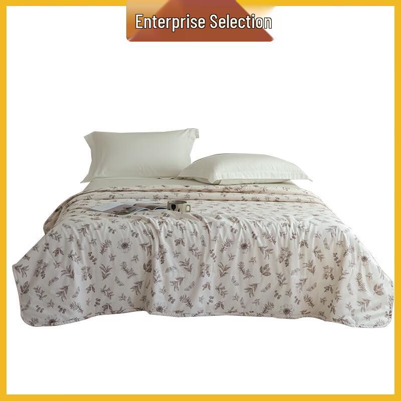 

Cloud Comfort All-Season Comforter