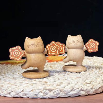 Buche Schnitzen Tanzende Katze Figuren Miniatur Niedlich Glückskatze Schreibtischschmuck Auto Mittelkonsole Dekoration Heim Geschenk für Freundin