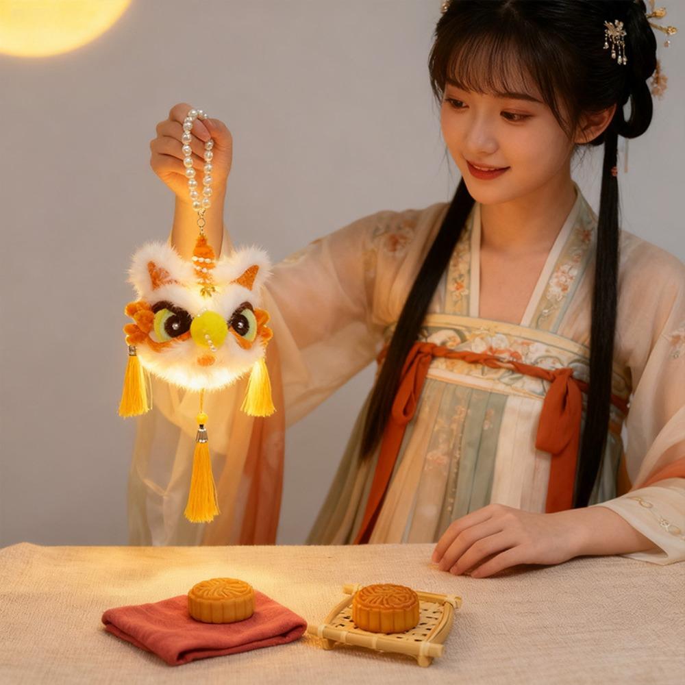 Handmade Handheld Lion Lantern Personality Red Color Glowing Lion Dance Lantern Decoration Hanging Lion Ornaments Purple Color