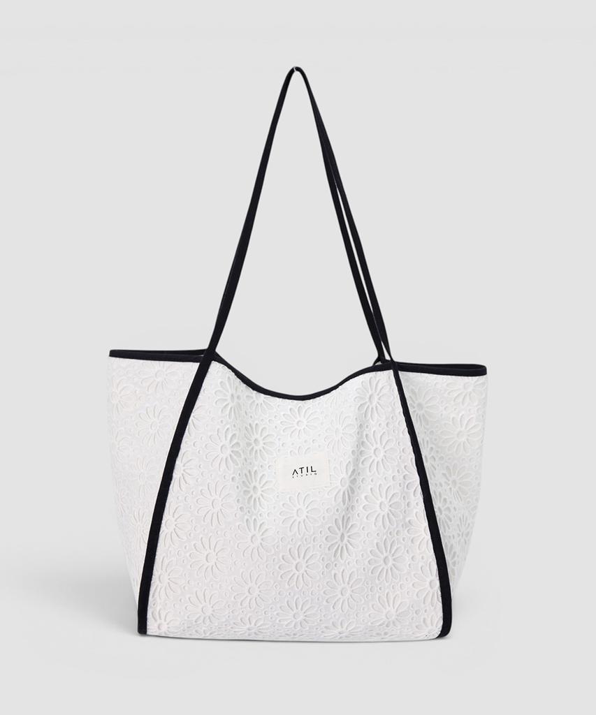 Atil Studio Daisy Lace Bobo Ribbon Shoulder Bag _ [Black Edition]