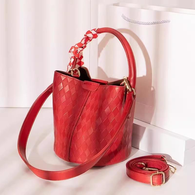 

Красная сумка, сумка-ведро в форме ромба, свадебная сумка невесты, сумка-ведро в виде овощной корзины, женская ручная сумка через плечо, подходит для повседневного использования