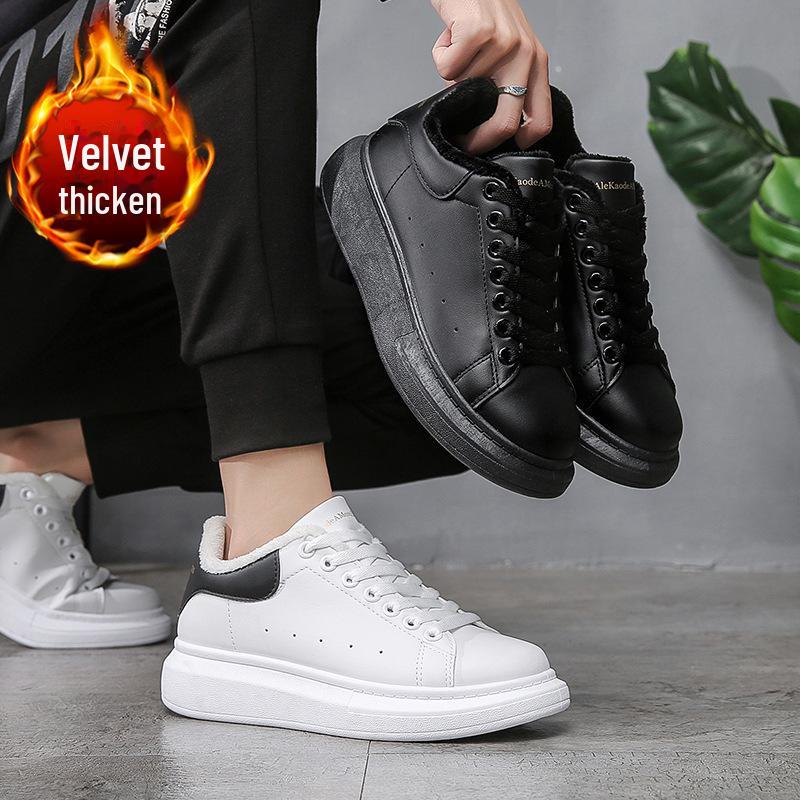 "New Korean Style Men's and Couples' Thick-Soled Sneakers for Spring and Autumn, Celebrity-Inspired Trendy White Sports Shoes"