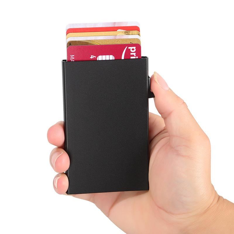 Metal Automatic Pop-up Card Bag, Male and Female Card Cover, Anti-theft Brush Clip, Anti-degaussing Box, Exquisite and Simple Ultra-thin Card Box.