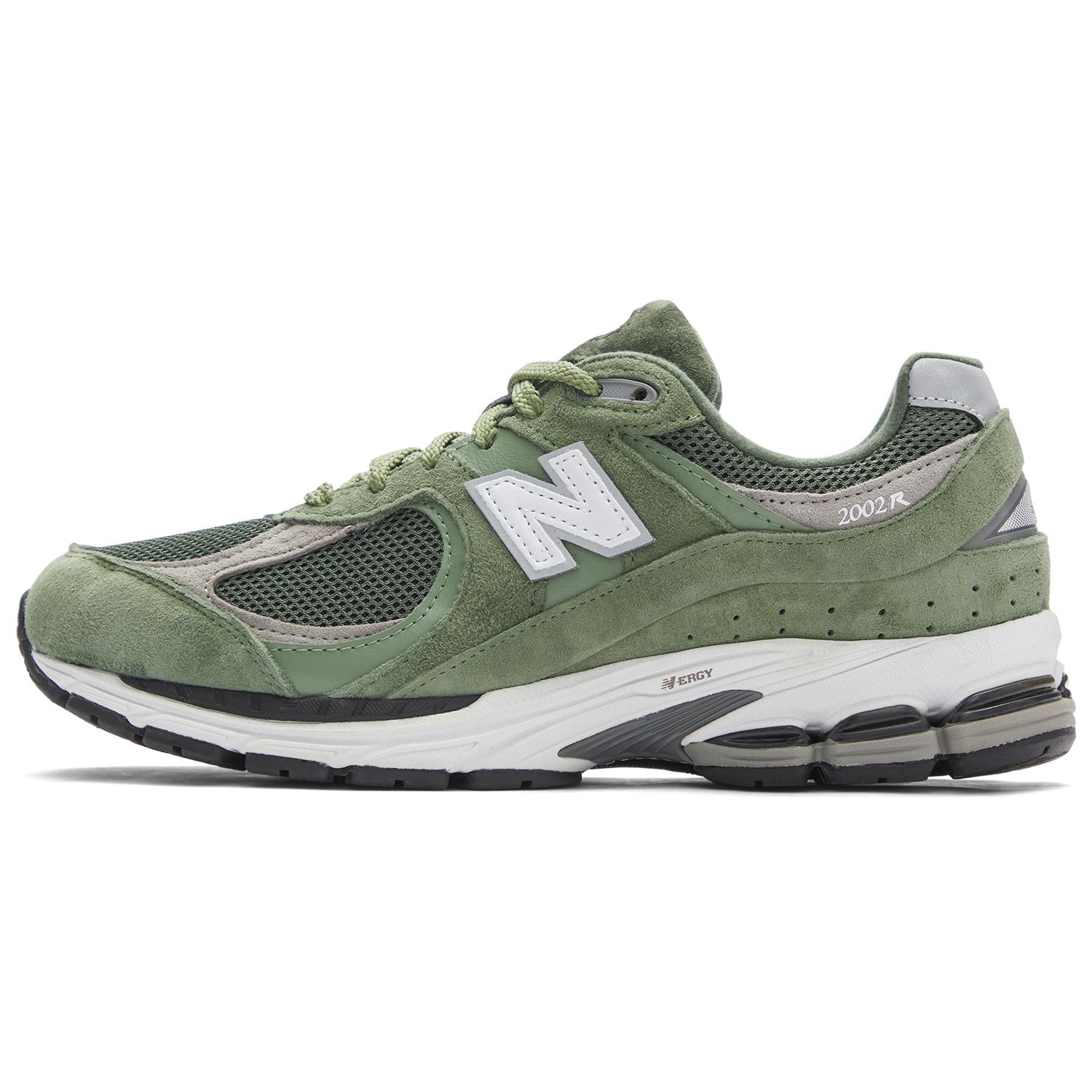 

New Balance 2002R Ель Норвежская 42