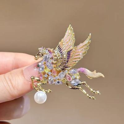 1PC New Chinese Light Luxury Colorful Pegasus Pearl Brooch Exquisite High-end Niche Fashion Versatile Design Pegasus Brooch