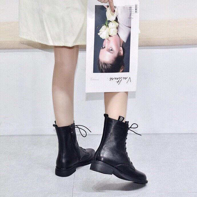 

Женские ботинки 2025 осень и зима новые круглый носок низкий каблук ботинки Мартин черная первый слой коровьей кожи лента с буквами боковая молния короткие ботинки 35