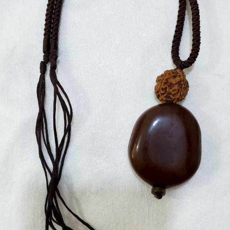 Women's Retro Ethnic Style Adjustable Long Sweater Chain with Natural Peace Bean Charm