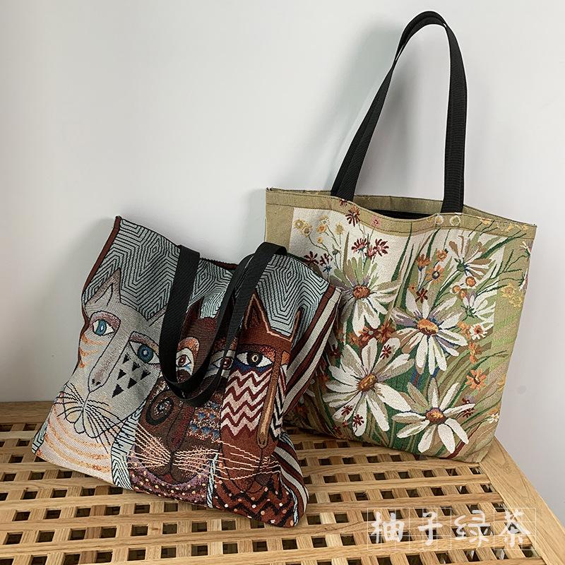 European & American Style Printed Canvas Bag: Large-Capacity Handbag, Cute Korean Shoulder Bag, Perfect for Moms & Students
