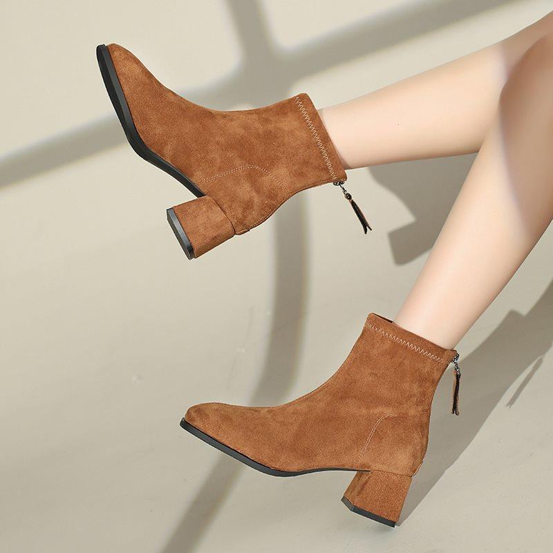 Skinny Stiefel kurze Stiefel elastische Stiefel Herbst und Winter Wildleder Französischer hoher Absatz dicker Absatz neue Martin Stiefel Damen 2025 Samt eckige Spitze