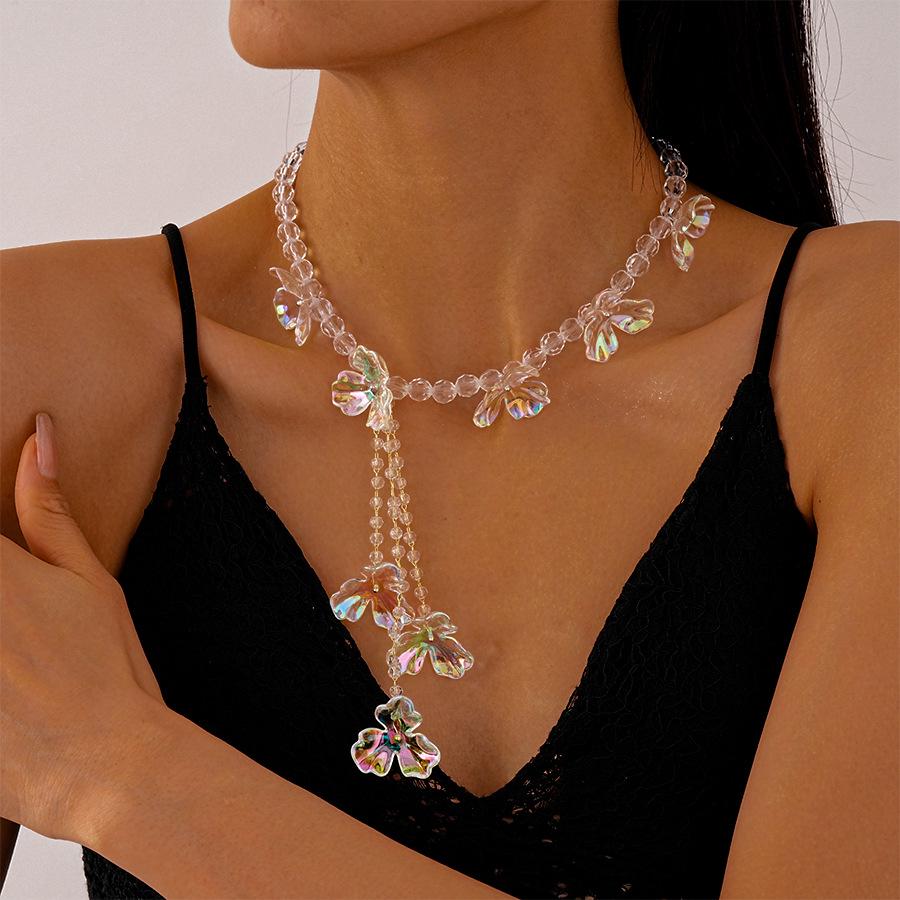 Retro Metal Heart Conch Necklace: Luxurious, Unique, and Exaggerated Clavicle Chain