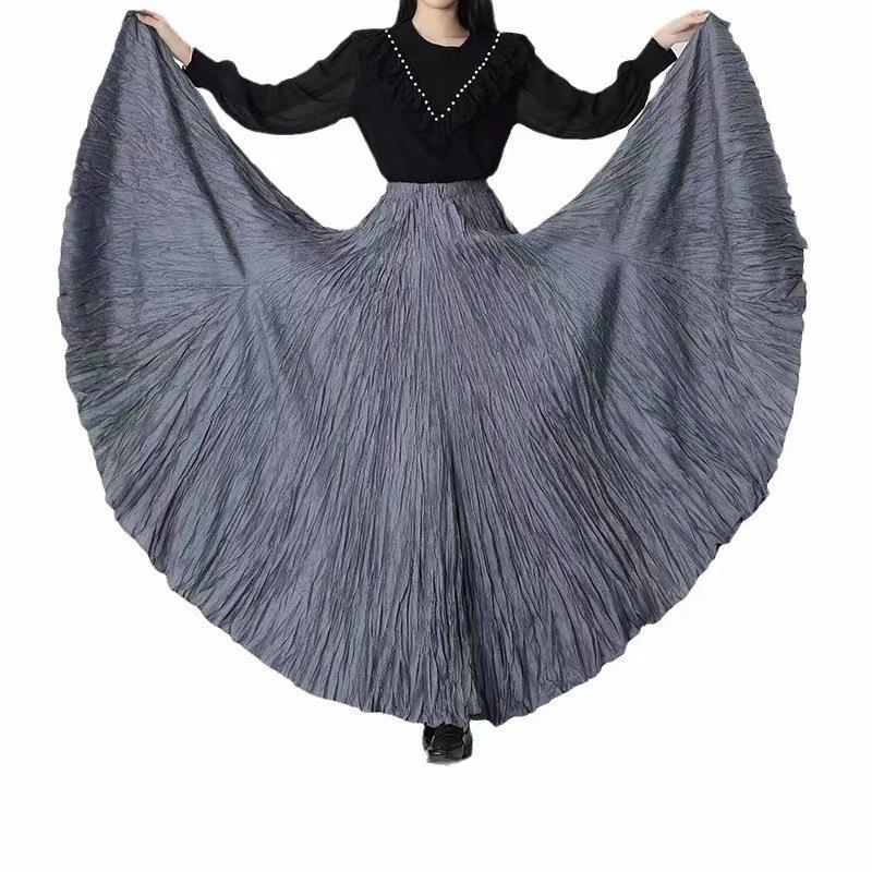 2024 Trendy European-American Minimalist Pleated Swing Skirt for Women - Autumn/Winter Collection