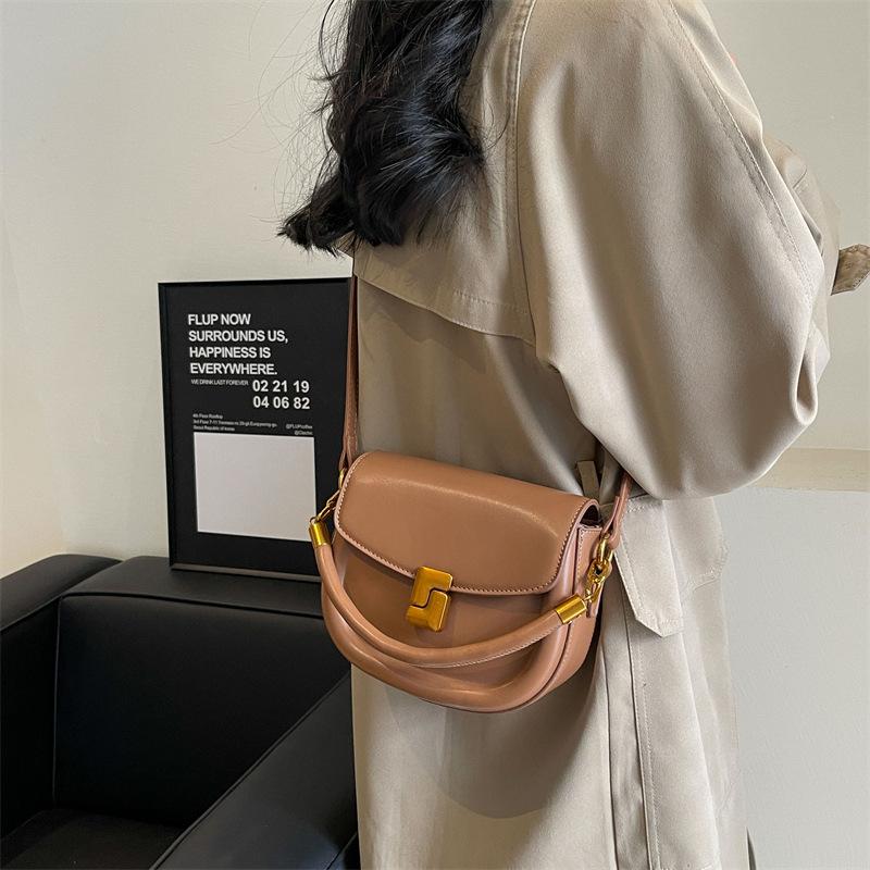 

Korean popular high-end saddle bag fashion portable small bag women 2025 retro niche shoulder messenger bag 19*7*15