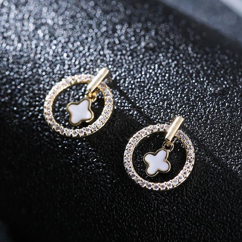 Copper Four-Leaf Clover Design Stud Earrings