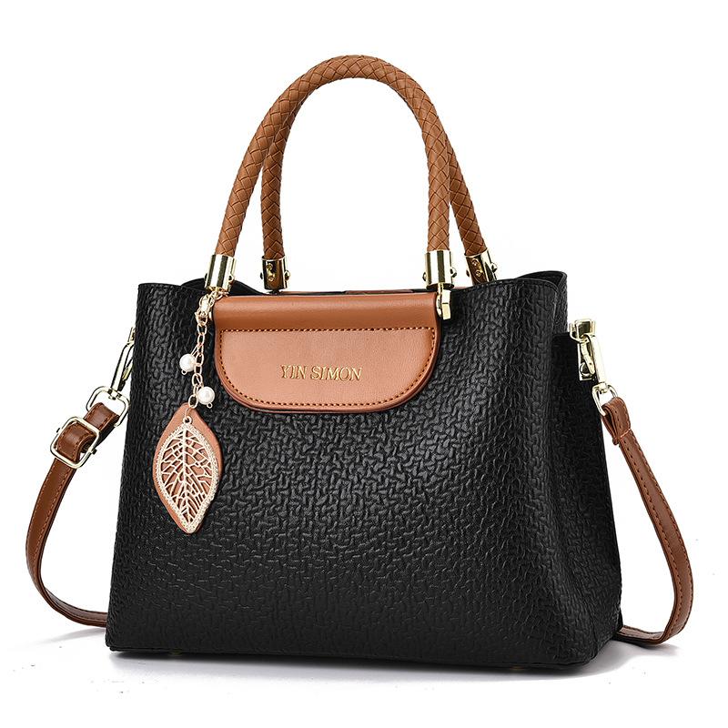 Autumn and Winter Women's Handbag Large Capacity Bag 2025 New Fashion Shoulder Messenger Bag