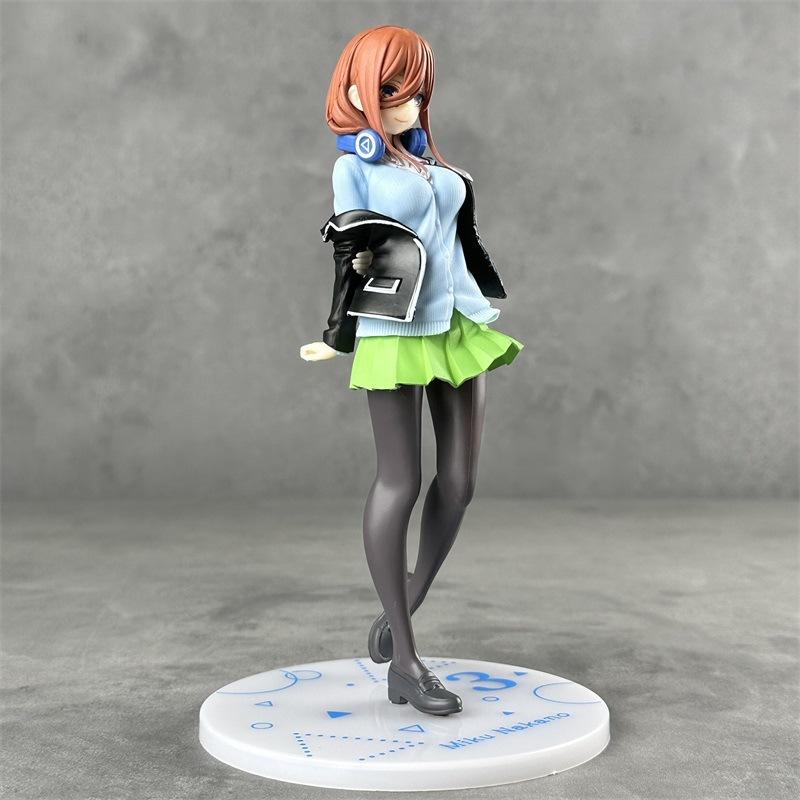 1PC The Quintessential Quintuplets Miku Nakano PVC Action Figure Anime Figure Model Toys Collection Doll Gift
