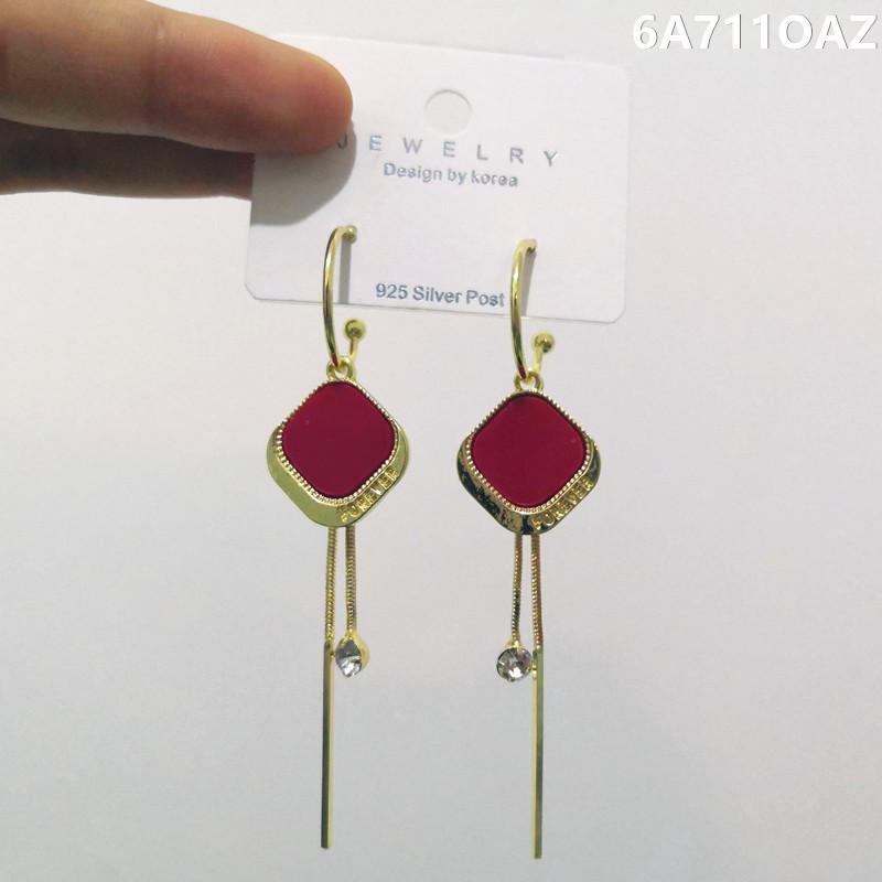 S925 Sterling Silver Rhombus Letter Earrings: 2024 Trendy Korean Style for Women красный