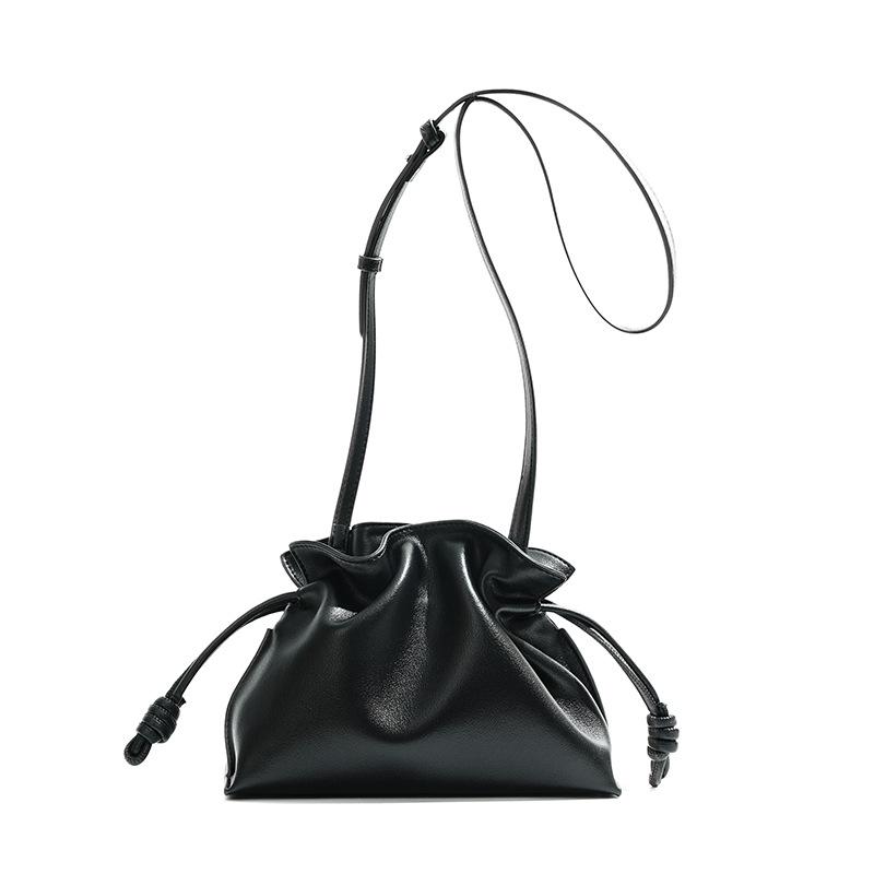 Classic Flamenco Leather Drawstring Bucket Bag - Autumn & Winter Collection, One-Shoulder or Crossbody Style, Women's Fashion Accessory