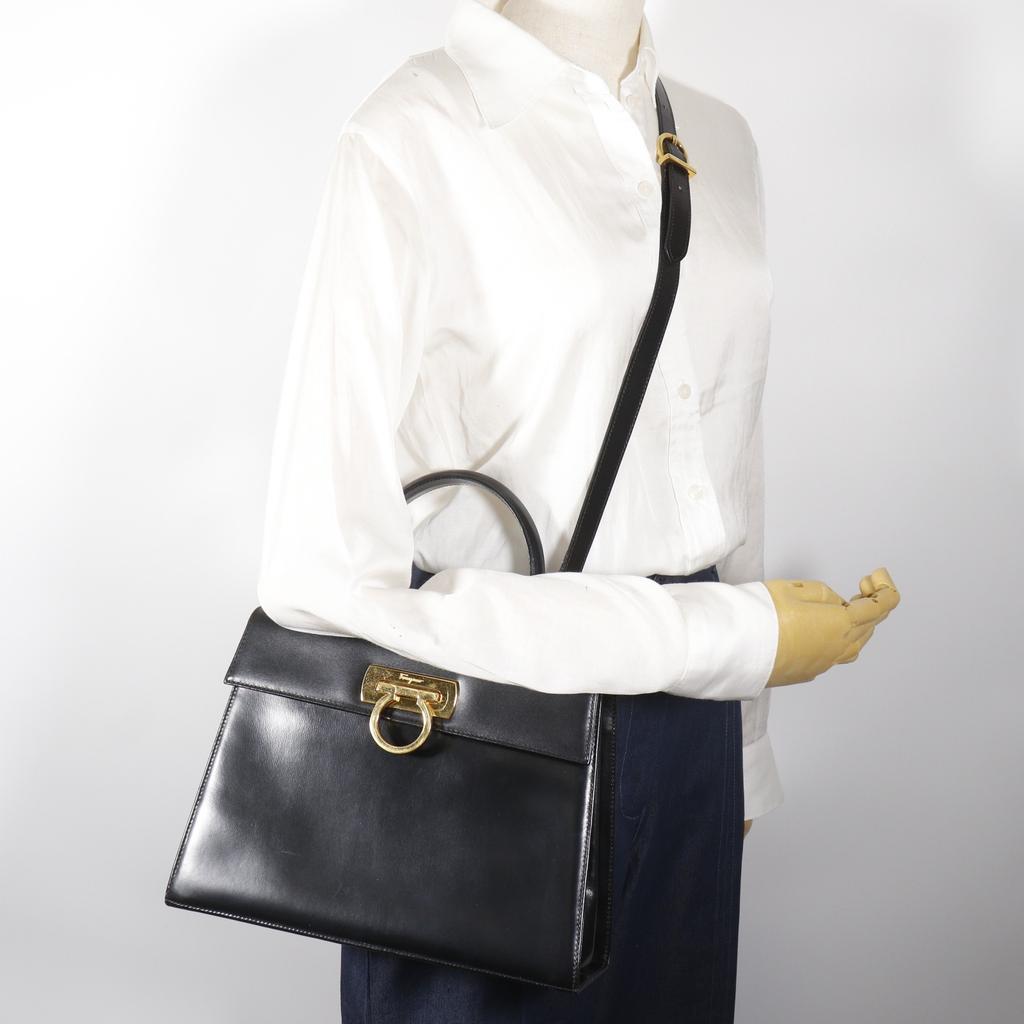 Salvatore Ferragamo Gancini Handbag O21.2181 2WAYShoulder black Calfskin Women Used
