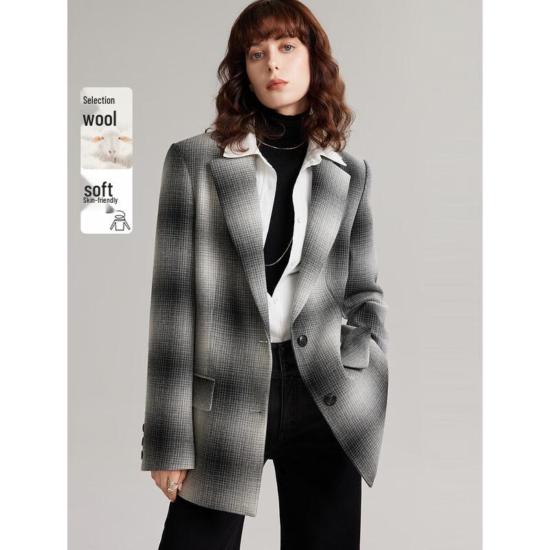ELLE Women s Lamb Wool Blend Plaid Blazer L