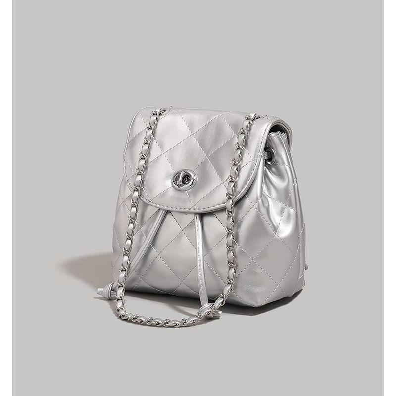 Rhombus Rucksack 2025 neu klein frisch schlichter Rucksack vielseitige Pendlertasche weibliche College-Studenten-Schultasche