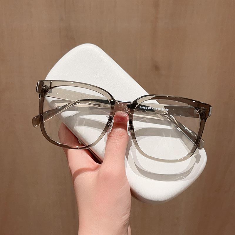 New Internet Celebrity Plain Tr90 Black Frame Glasses Lightweight Durable Stylish Eyewear
