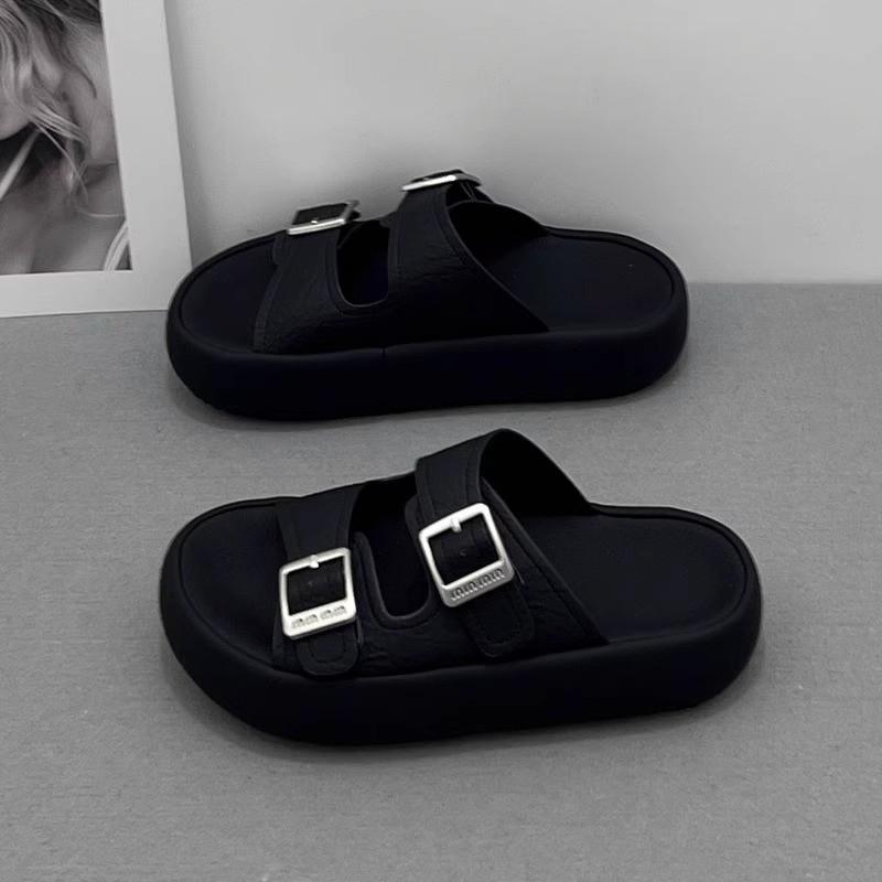 

Крутые шлепанцы на толстой подошве, женские, лето 2025, новая модная универсальная обувь, повседневные пляжные шлепанцы 40 чёрный