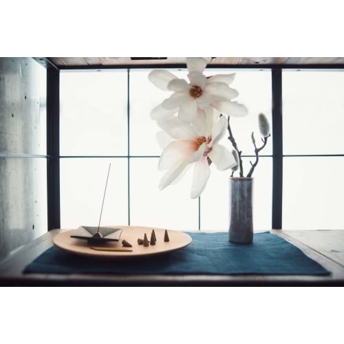 Kayuragi Agarwood Incense Sticks, 40 Sticks x 2 Packs, Incense with Stand, Nippon Kodo, Made in Japan, Paulownia Wood Box